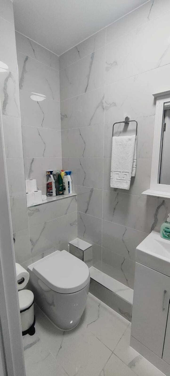 Kings Central Apartments In Kings Cross لندن الغرفة الصورة
